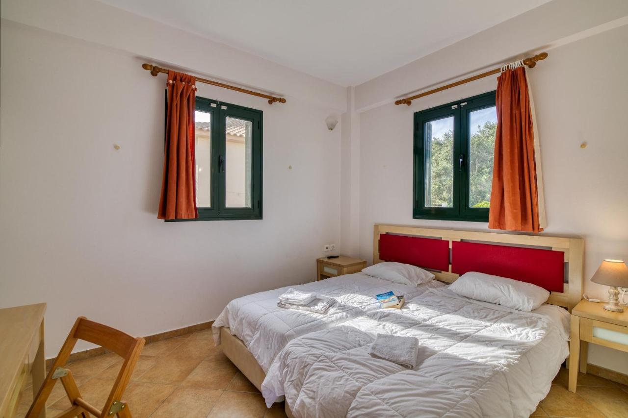 Analipsi Beach Front Villas Kastron  Экстерьер фото