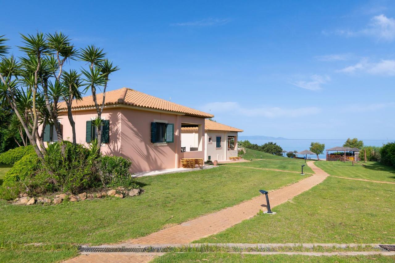 Analipsi Beach Front Villas Kastron  Экстерьер фото